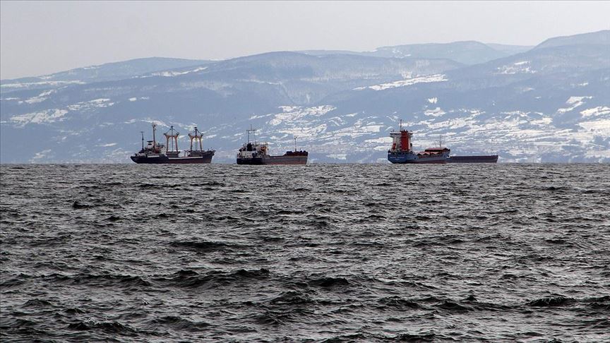Saldırıya uğrayan 'MIDVOLGA-2' gemisi Sinop açıklarına ulaştı