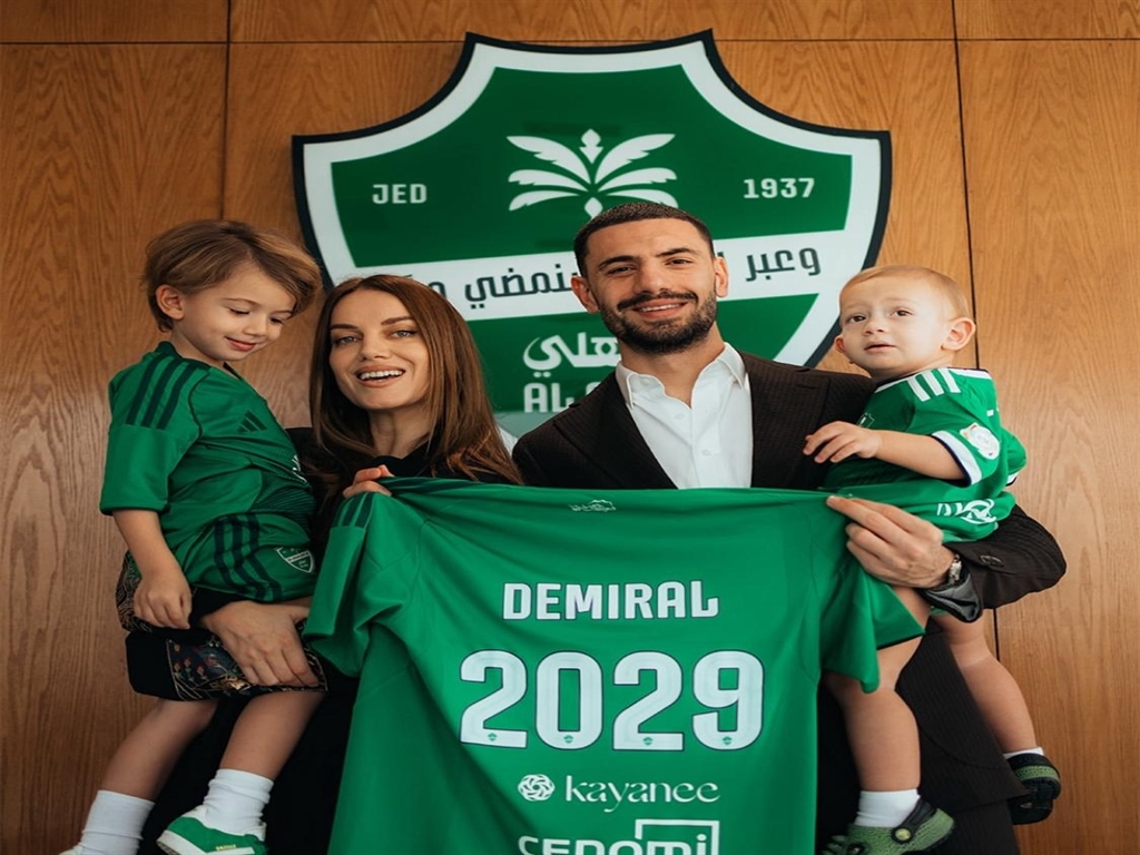 Merih Demiral'ın yeni Al-Ahli sözleşmesi açıklandı