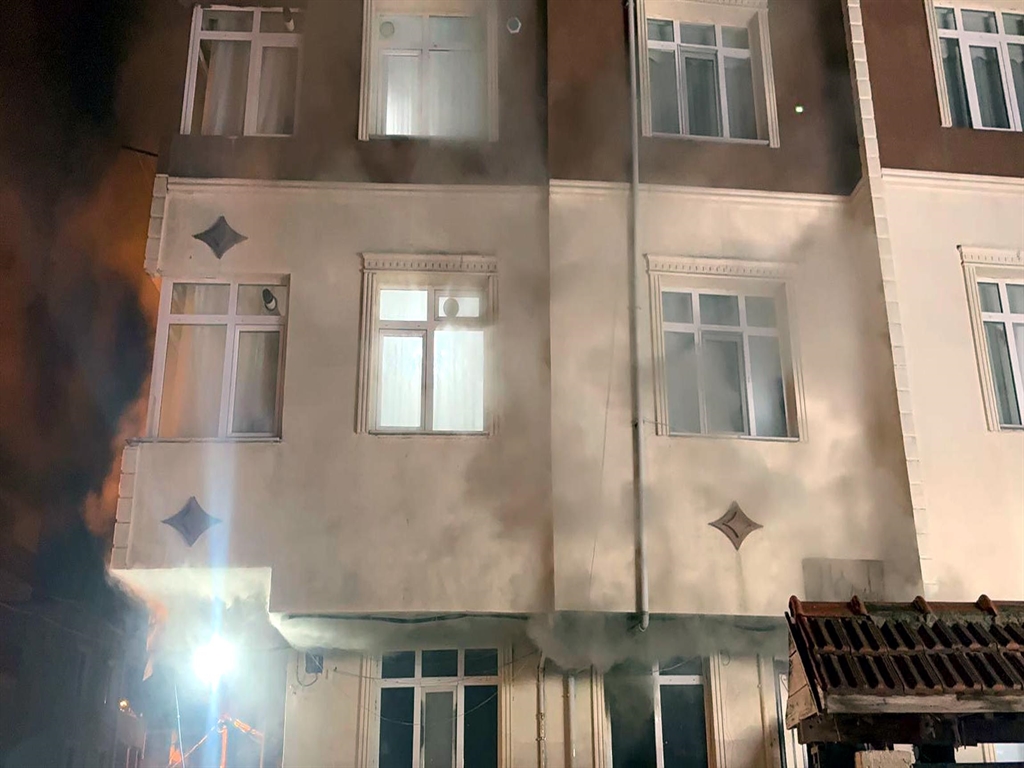 Tekirdağ'da ev yangını: Patlama sonrası ağır yaralanma