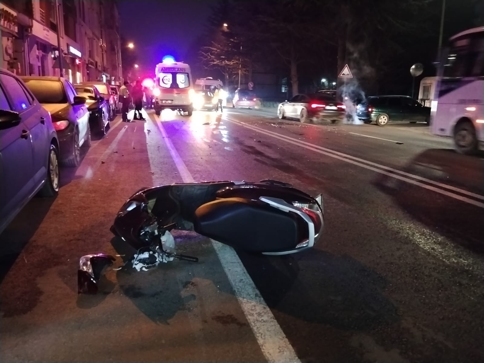 Eskişehir'de motosikletle otomobil çarpıştı genç sürücü hayatını kaybetti