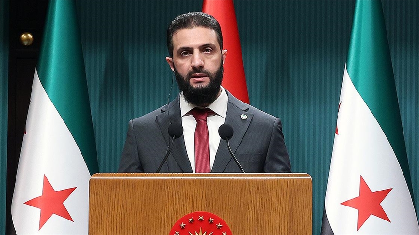 Suriye Cumhurbaşkanı Şara, Suriye'nin 4 yıl içinde seçime gideceğini açıkladı