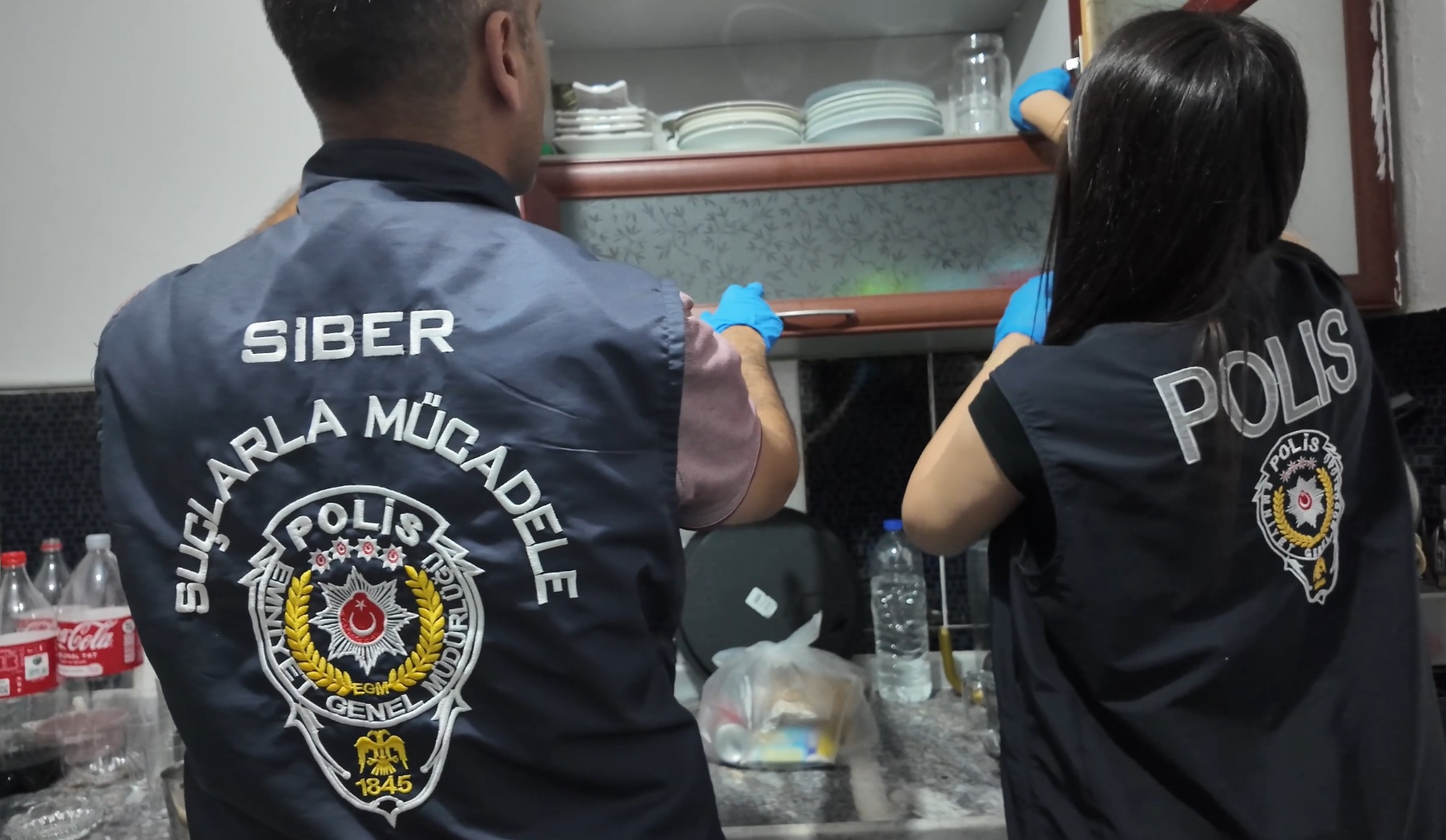 Mersin'de Yasa Dışı Bahis Operasyonu: 13 Kişi Tutuklandı