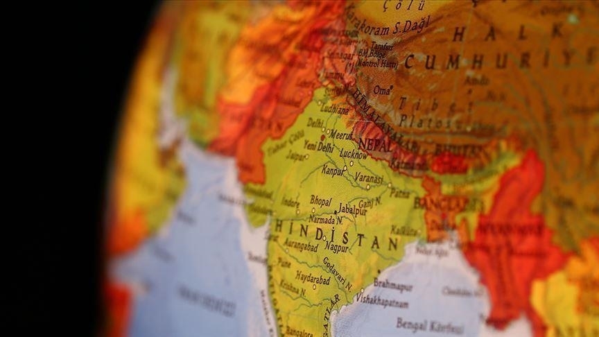 Hindistan'da  Bir Gece Kulübünde Yangın Çıktı