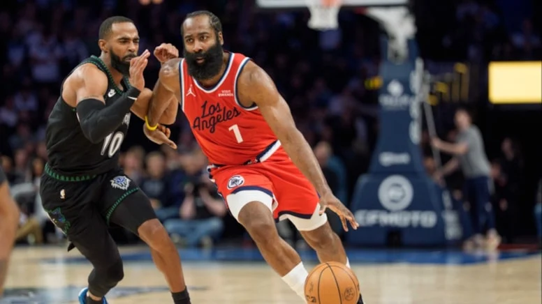 James Harden Tarihe Geçti: NBA'de İlk 10'a Girdi!