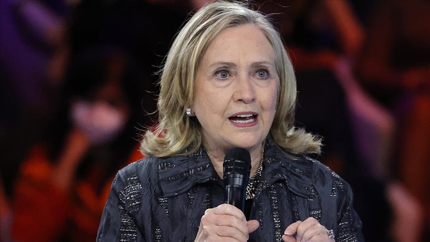 Clinton'dan Ukrayna ve Trump Analizi: 'Barış Zorlaması Ters Teper'