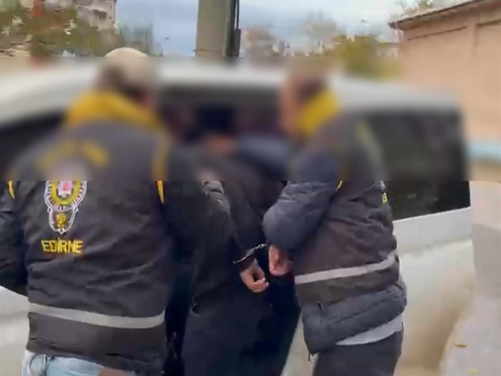 01KBX32BVBTK0CGM4TH5ND8ZE8