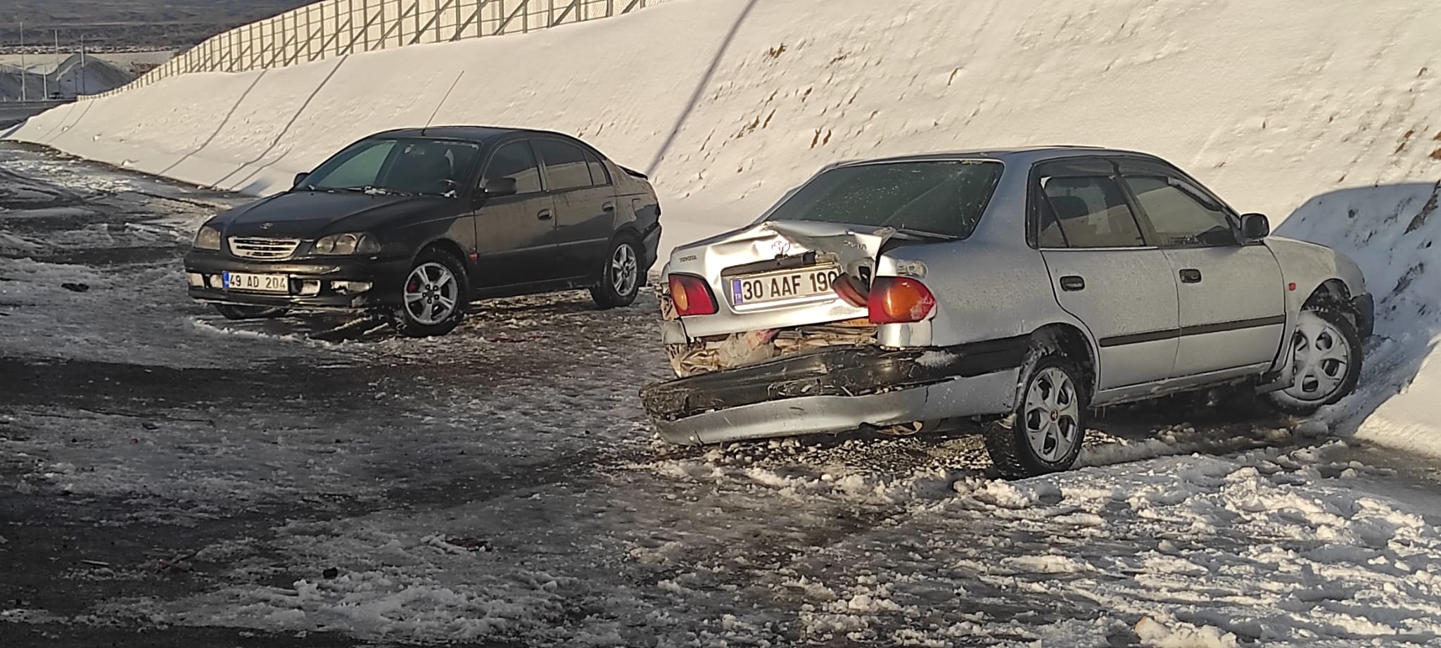 Van'da zincirleme kaza: Çok sayıda yaralı var!