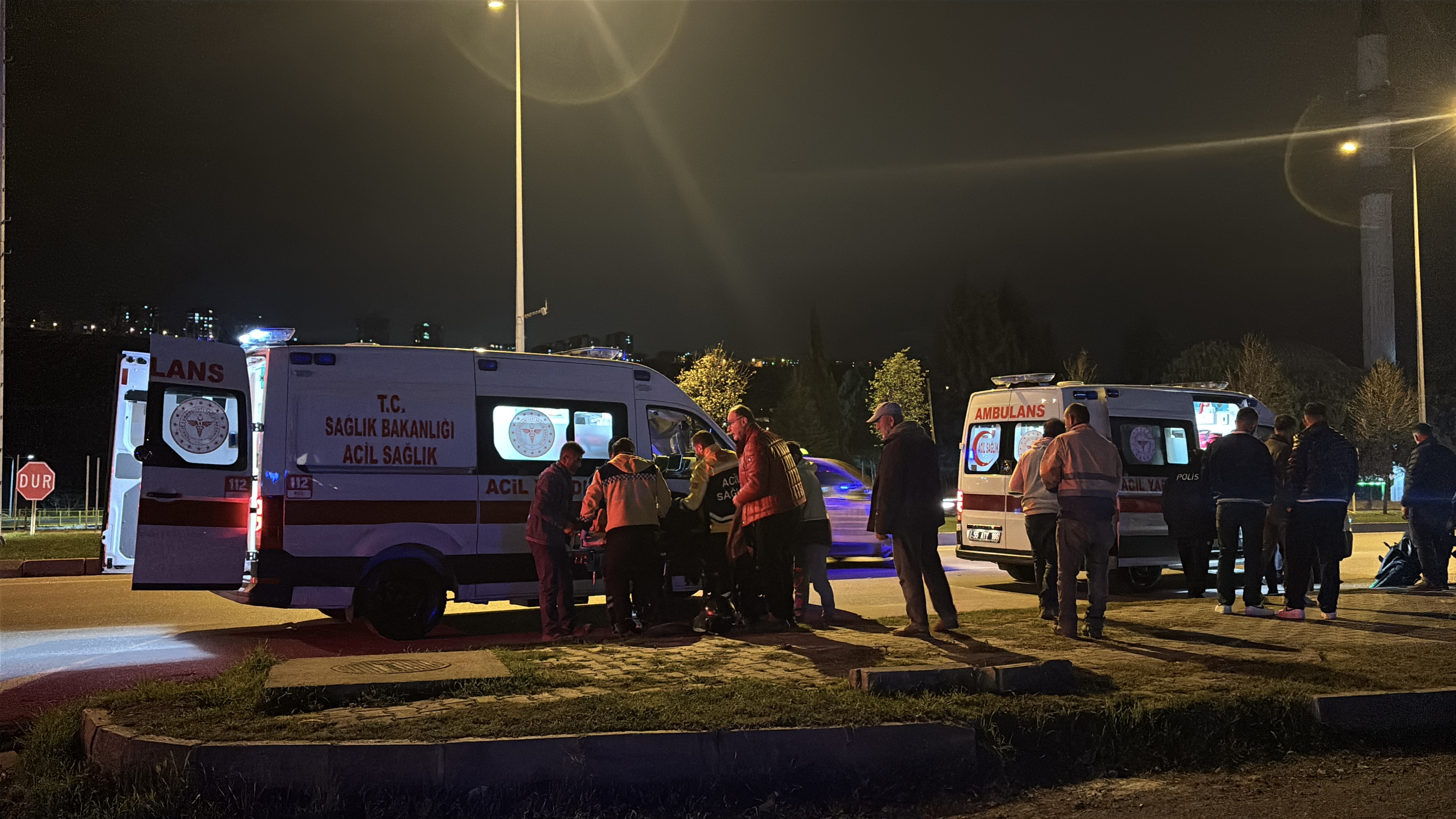 Samsun'da otomobille çarpışan motosikletteki 2 kişi yaralandı