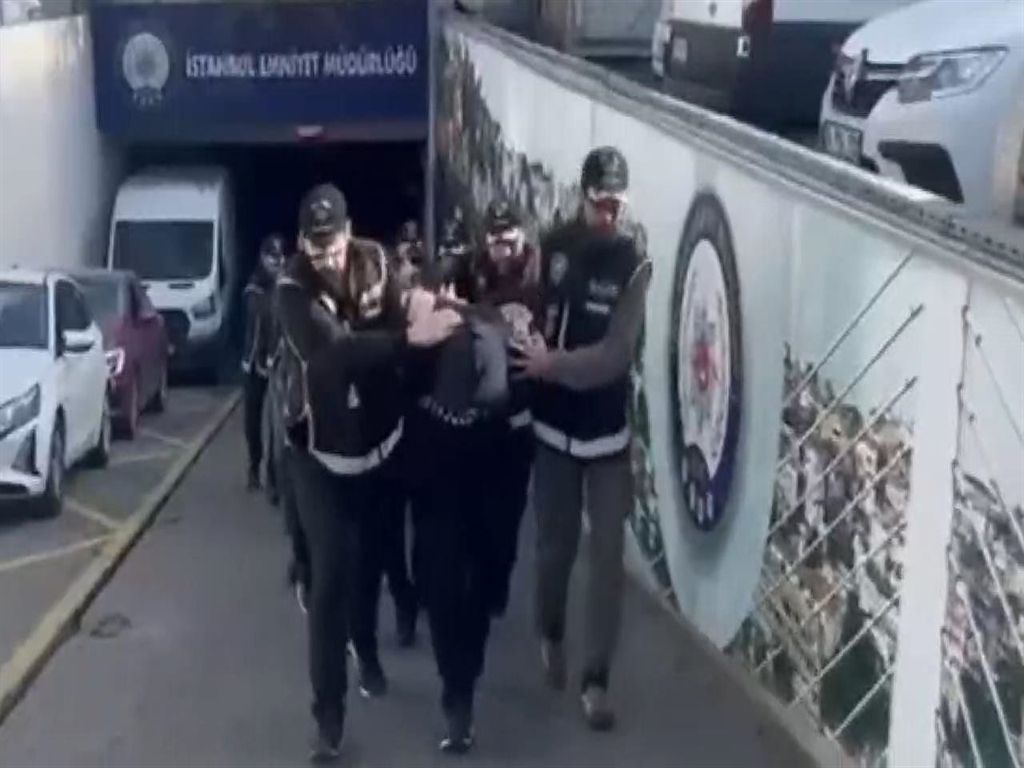 İstanbul'da suç örgütü operasyonunda 41 kişi tutuklandı