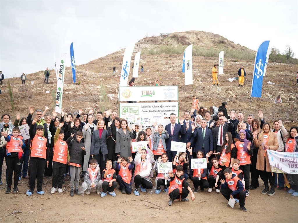 81 İlde 81 Orman projesi Adana'da fidan dikimiyle sürüyor
