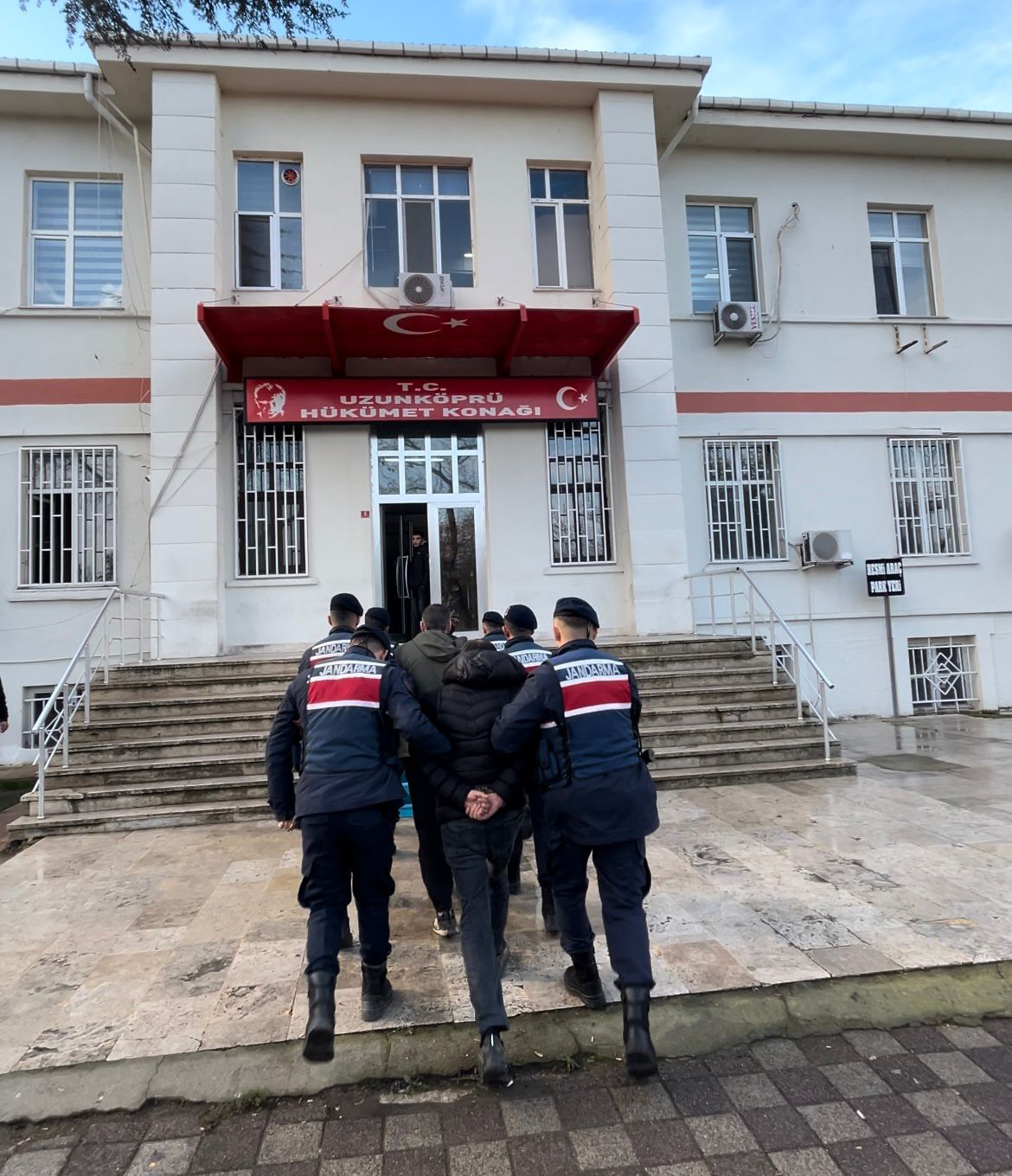 Edirne Uzunköprü'de Göçmen Kaçakçılığı Operasyonu