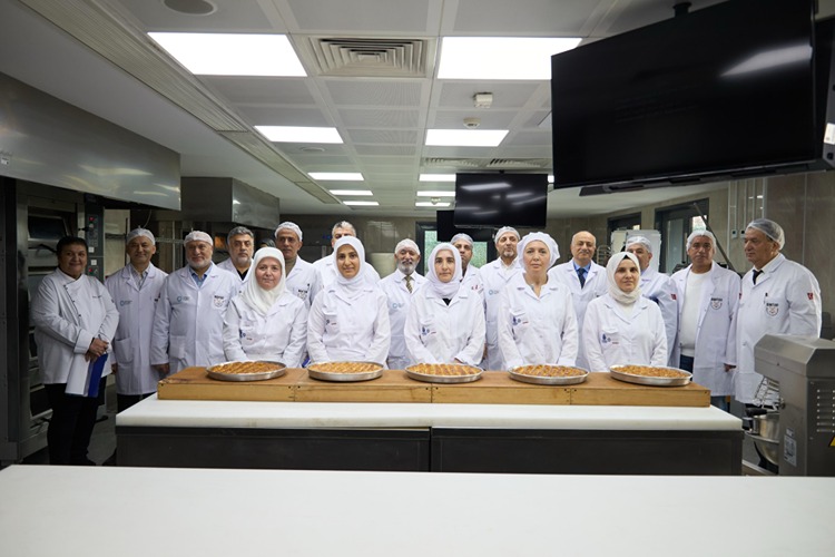 01KCG0AYNXM1Q45NFYKS2RGKNT