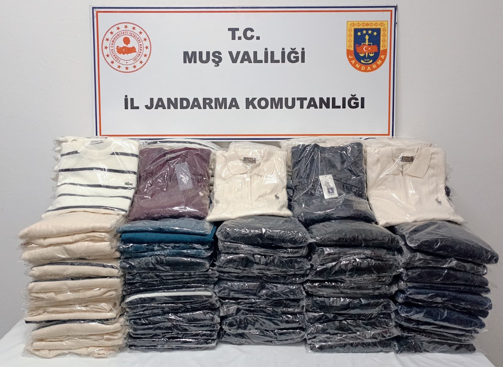 Muş'ta Jandarmadan Sahte Temizlik Ürünü Operasyonu Düzenlendi