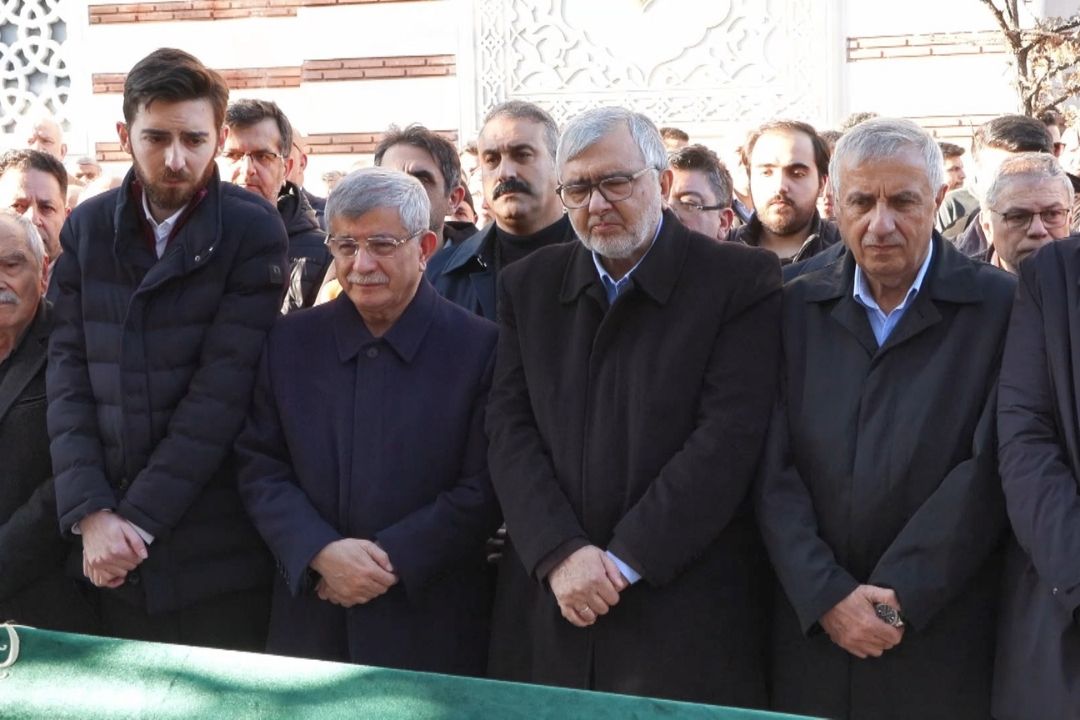 Ahmet Davutoğlu'nun yengesi Gülşen Davutoğlu defnedildi!