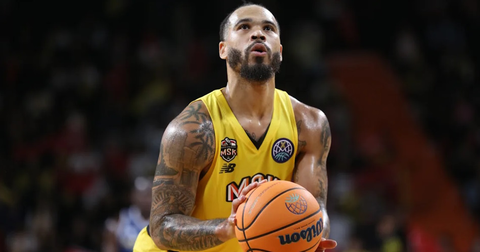 Mersin Spor Oostende'yi Devirdi: Play-In Bileti Geldi