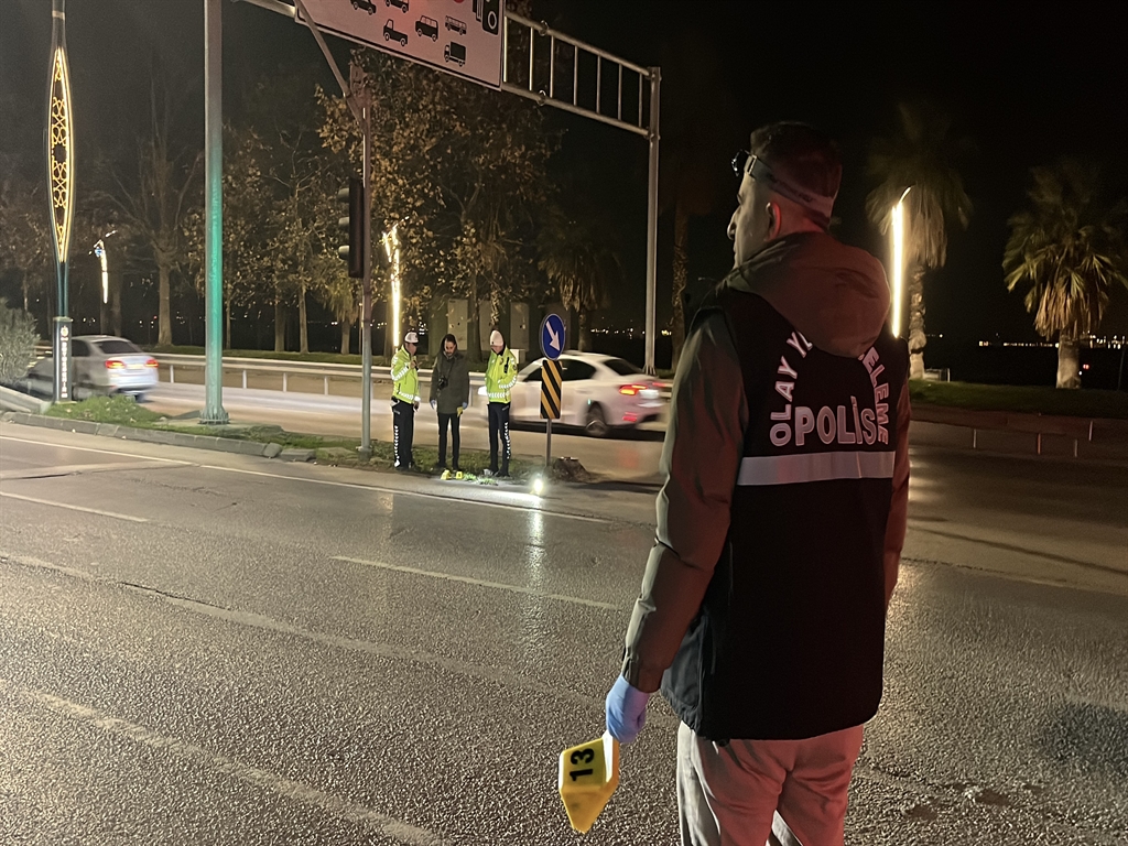 Kocaeli'de silahlı kavga: İzmit'te 3 kişi yaralandı