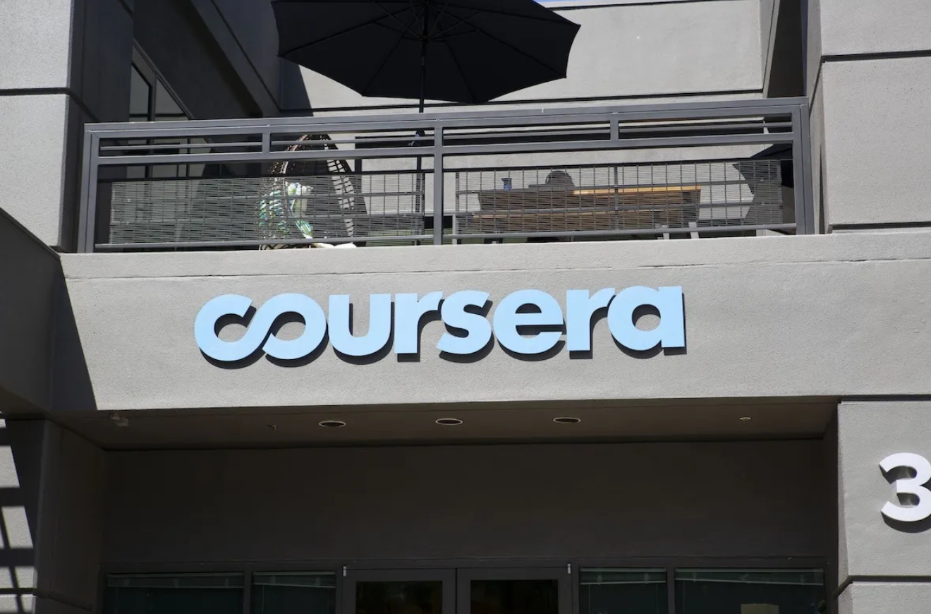 Coursera ve Udemy yaklaşık 2,5 milyar dolarlık birleşme anlaşmasına imza attı