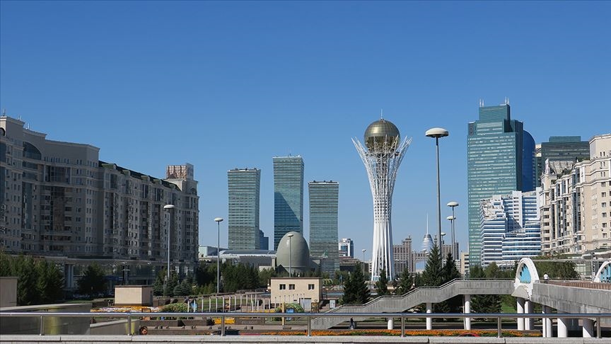 Kazakistan'da LGBT propagandasına yasak!