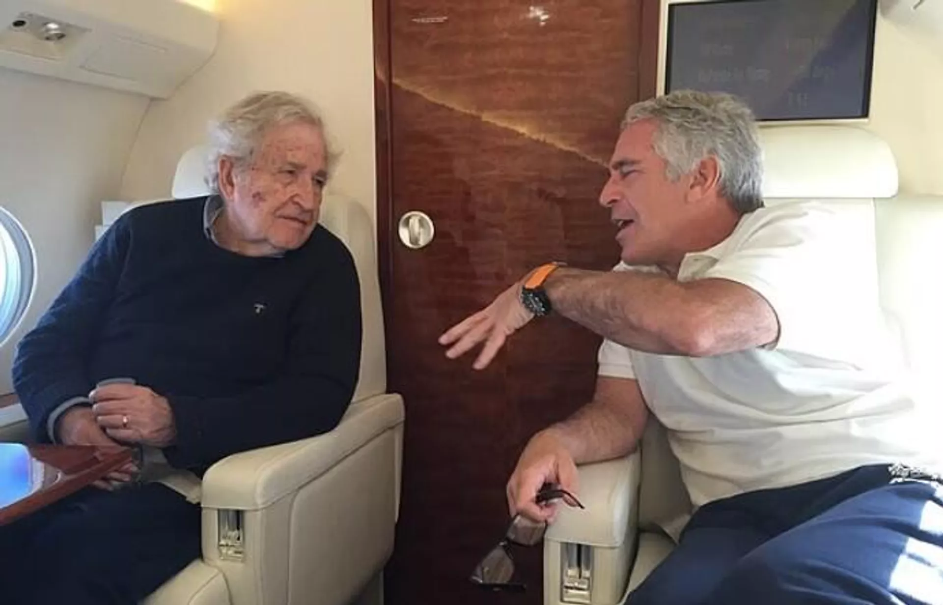 Epstein Dosyası: Bill Gates ve Chomsky Görüntüleri Paylaşıldı!