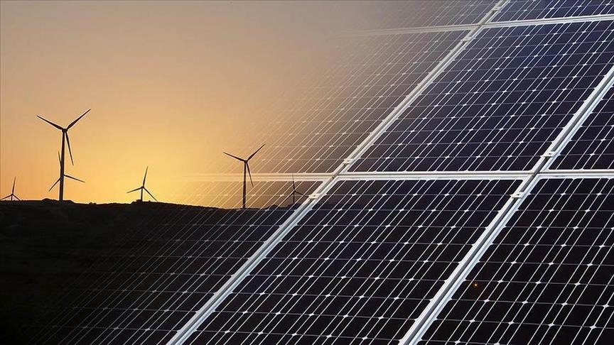 Temiz Enerjide 2026 Beklentisi: Sektör Neden Halen İyimser?