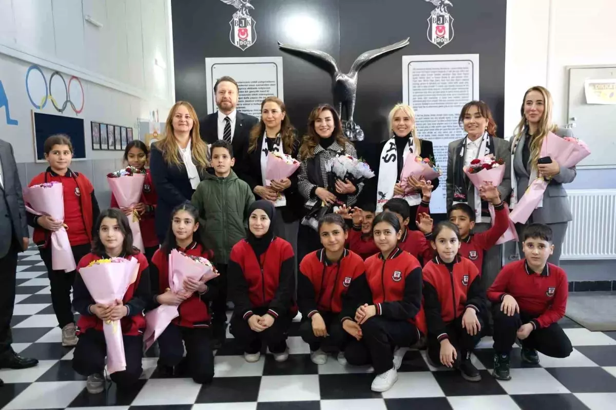 Beşiktaş'ın 'İyiliğe Kanat Aç' Heyeti Elazığ'da!