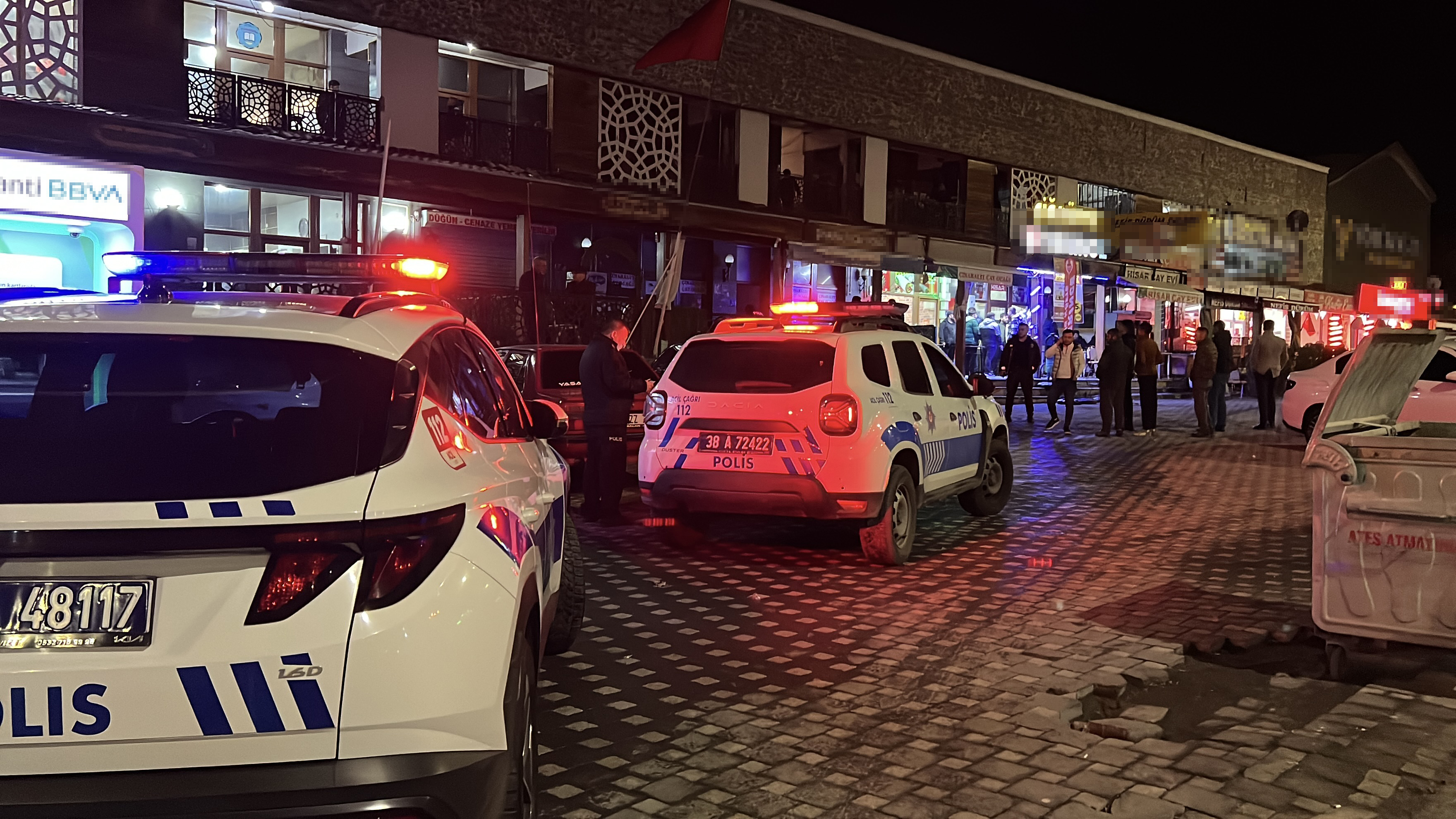 Kayseri'de Kıraathanede Bıçaklı Kavga: 1 Kişi Ağır Yaralandı