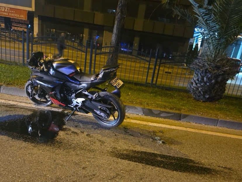 Samsun'da otomobille çarpışan motosikletin sürücüsü hayatını kaybetti