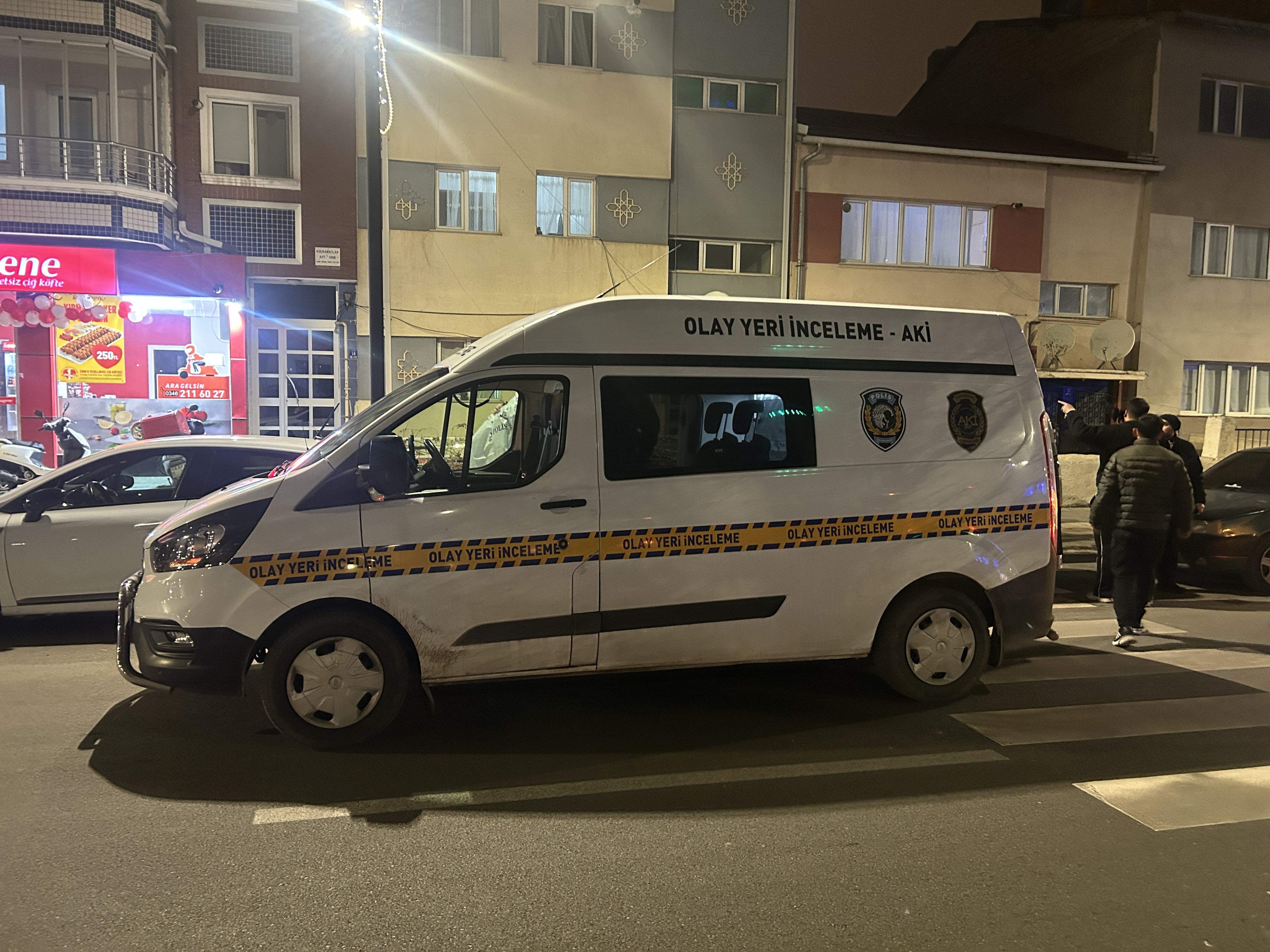 Sivas'ta Kardeşler Arasında Bıçaklı Kavga: 1 Kişi Hayatını Kaybetti