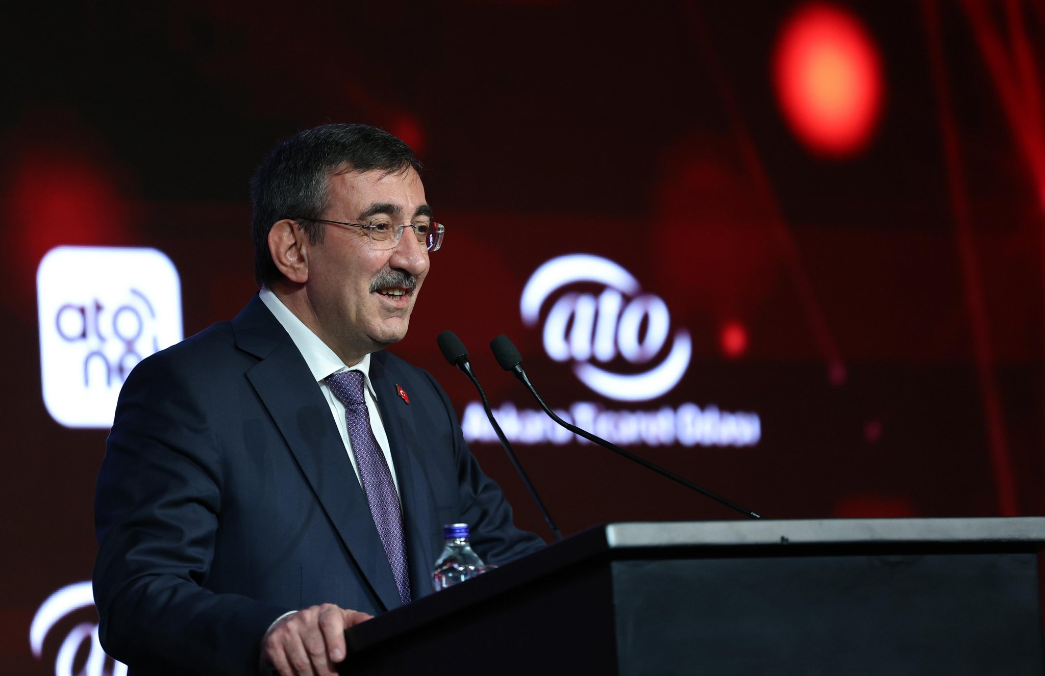 Cumhurbaşkanı Yardımcısı Yılmaz müjdeledi: Sosyal yardım bütçesini 917 milyar liraya çıkarıyoruz