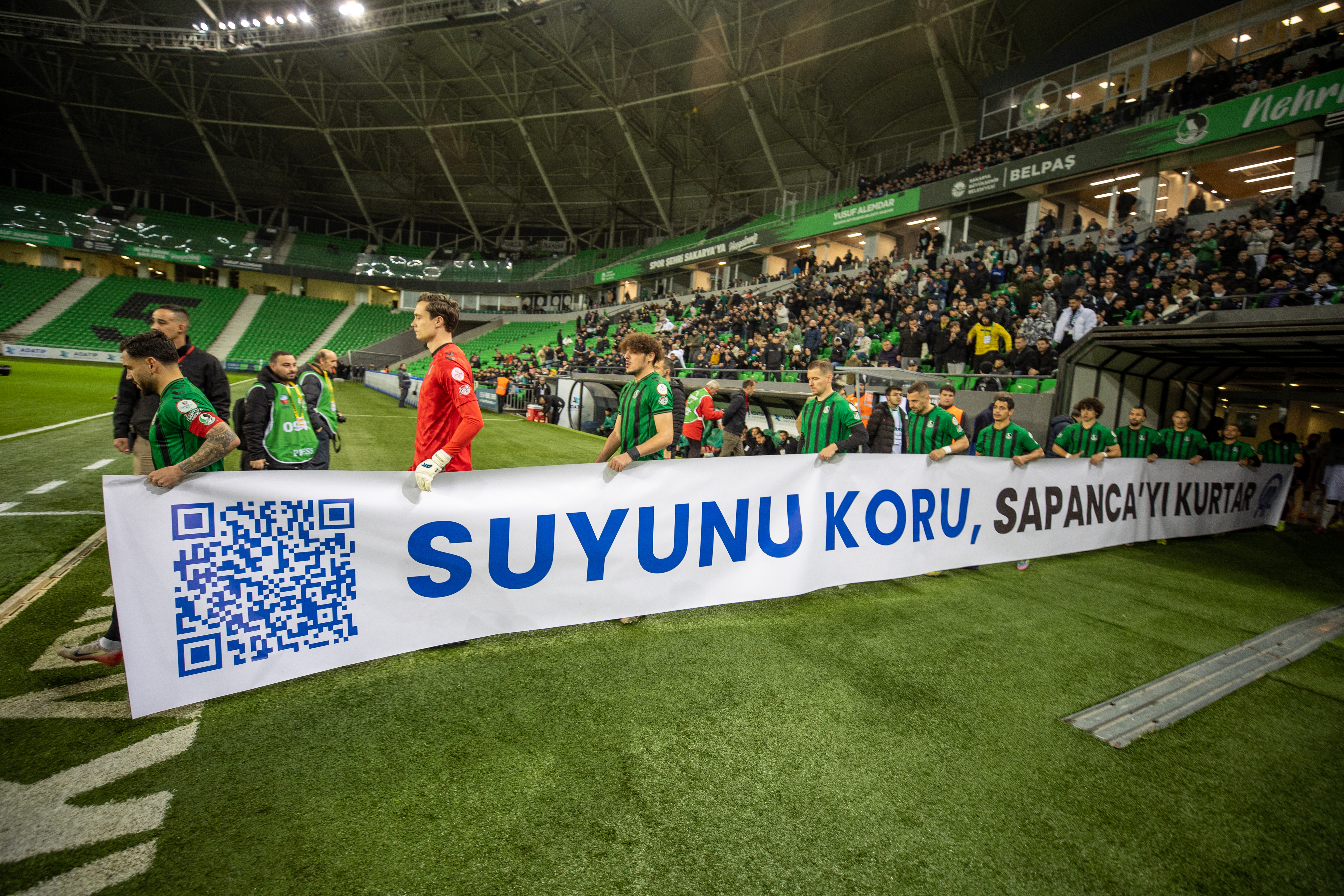 Sakaryaspor'dan Anlamlı Mesaj: 'Suyunu Koru, Sapanca'yı Kurtar'