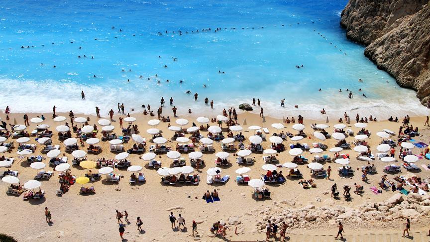 Turizm ekonomiye katkı sağladı! 2024'te toplam harcama 3,8 trilyon lirayı aştı