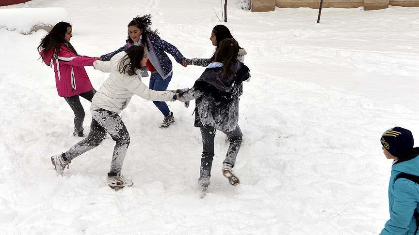 Çankırı'da Kar Tatili: 6 İlçede Eğitime 1 Gün Ara Verildi