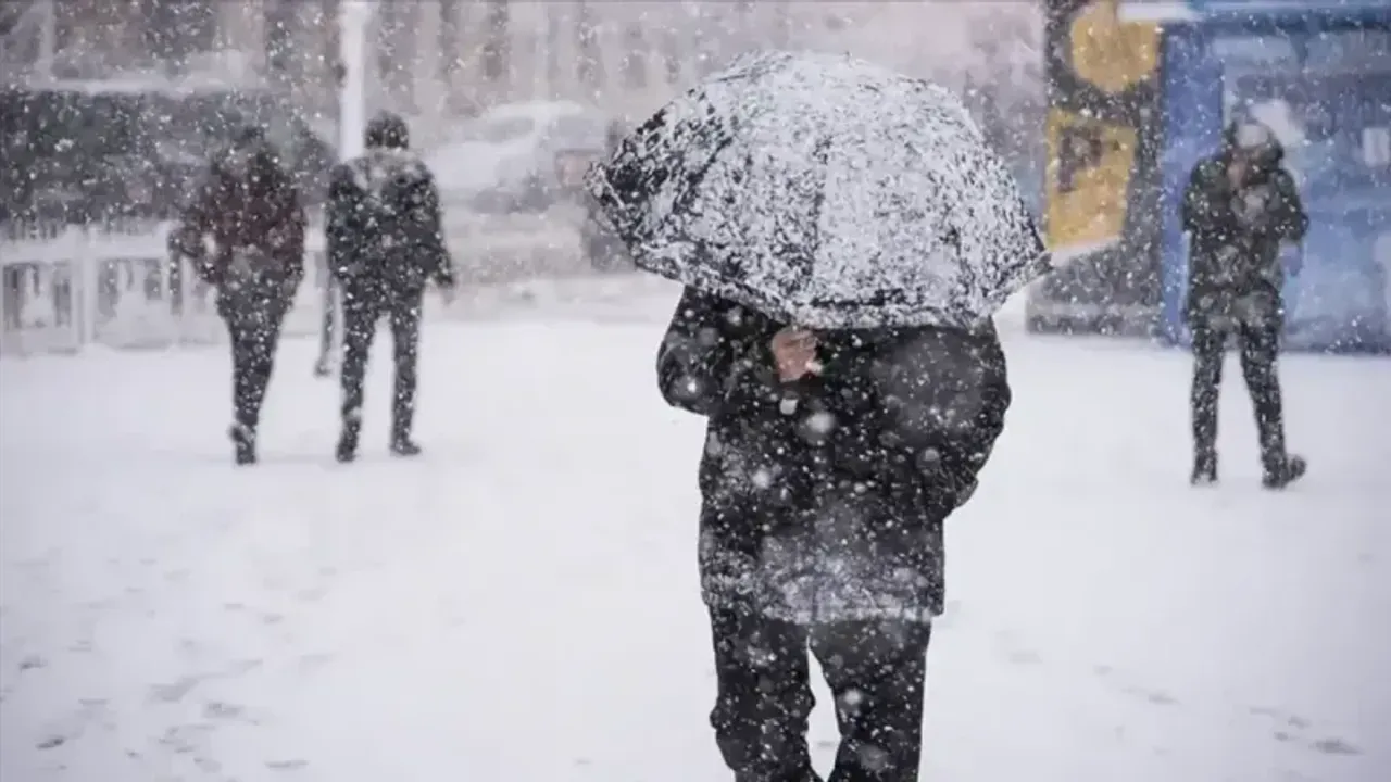 Malatya'da olumsuz hava koşulları nedeniyle eğitime 1 gün ara verildi