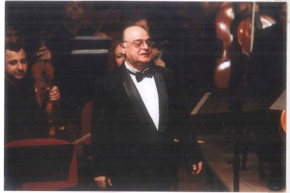 Türk Operasının Öncü Baritonu Mesut İktu Hayatını Yitirdi