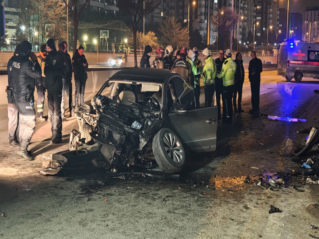 Ankara Etimesgut'ta trafik kazası: 1 ölü, 2 yaralı