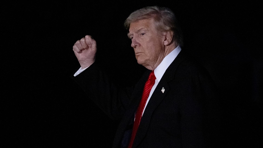 Trump, İran protestoları için sert konuştu: Çok ağır vururuz