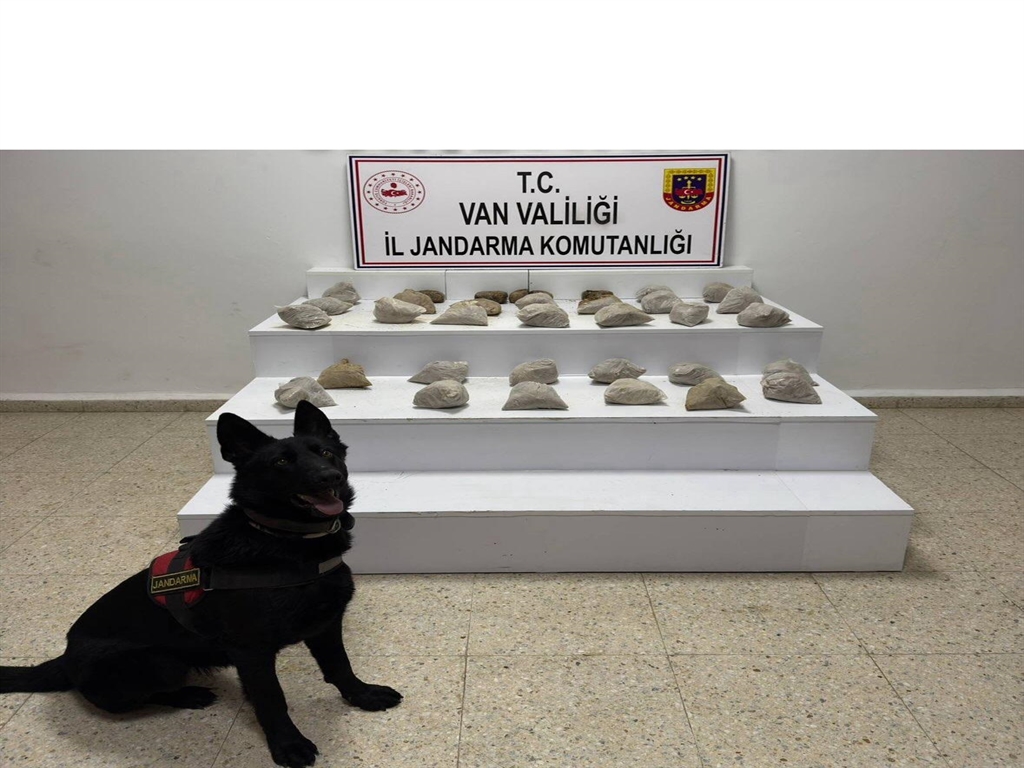 Van'da eroin ele geçirildi: Kırsalda 24 kilo uyuşturucu