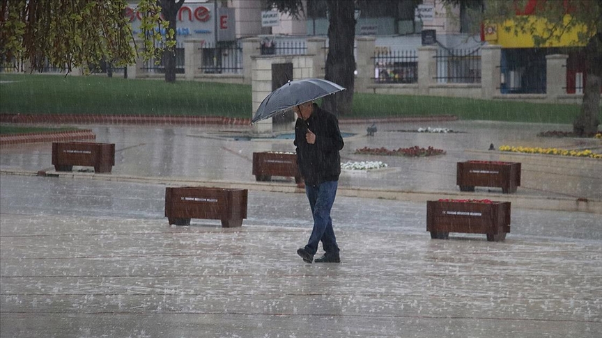 Tekirdağ'da Olumsuz Hava Koşulları Nedeniyle Eğitime Ara