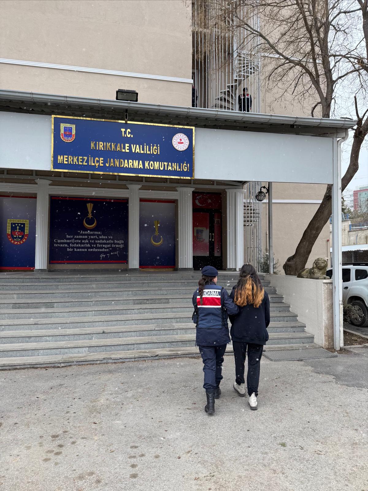 80 yıl hapis cezası bulunan firari kadın Kırıkkale'de yakalandı