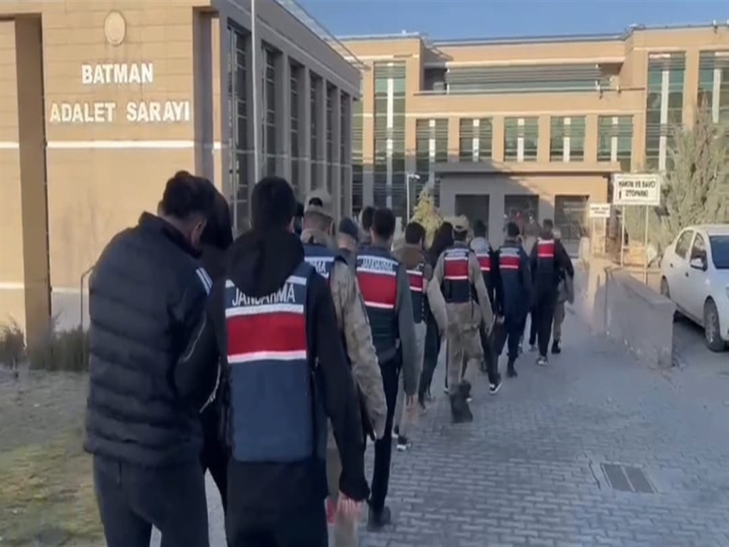 Batman'da yasa dışı bahis operasyonunda 8 şüpheli tutuklandı