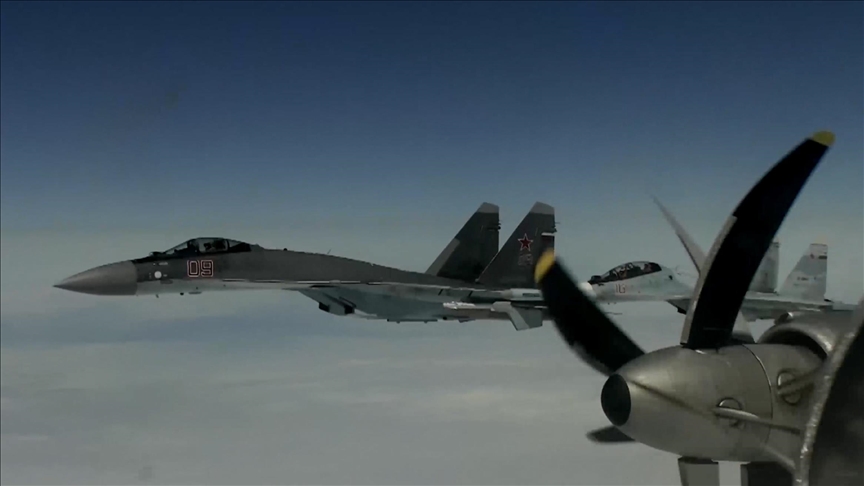 Rus bombardıman uçakları, Japon Denizi üzerinde planlı uçuş yaptı!