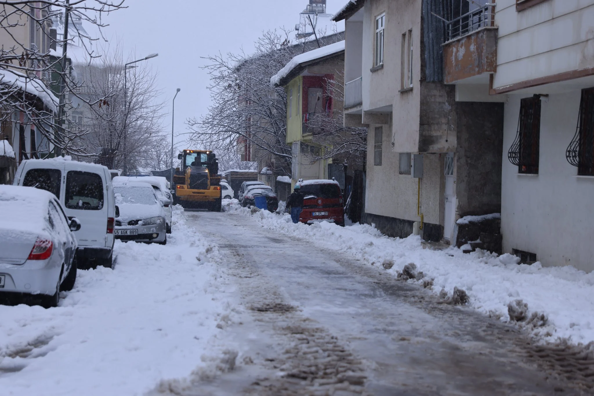 Bingöl'de Yoğun Kar Nedeniyle Eğitime Ara Verildi