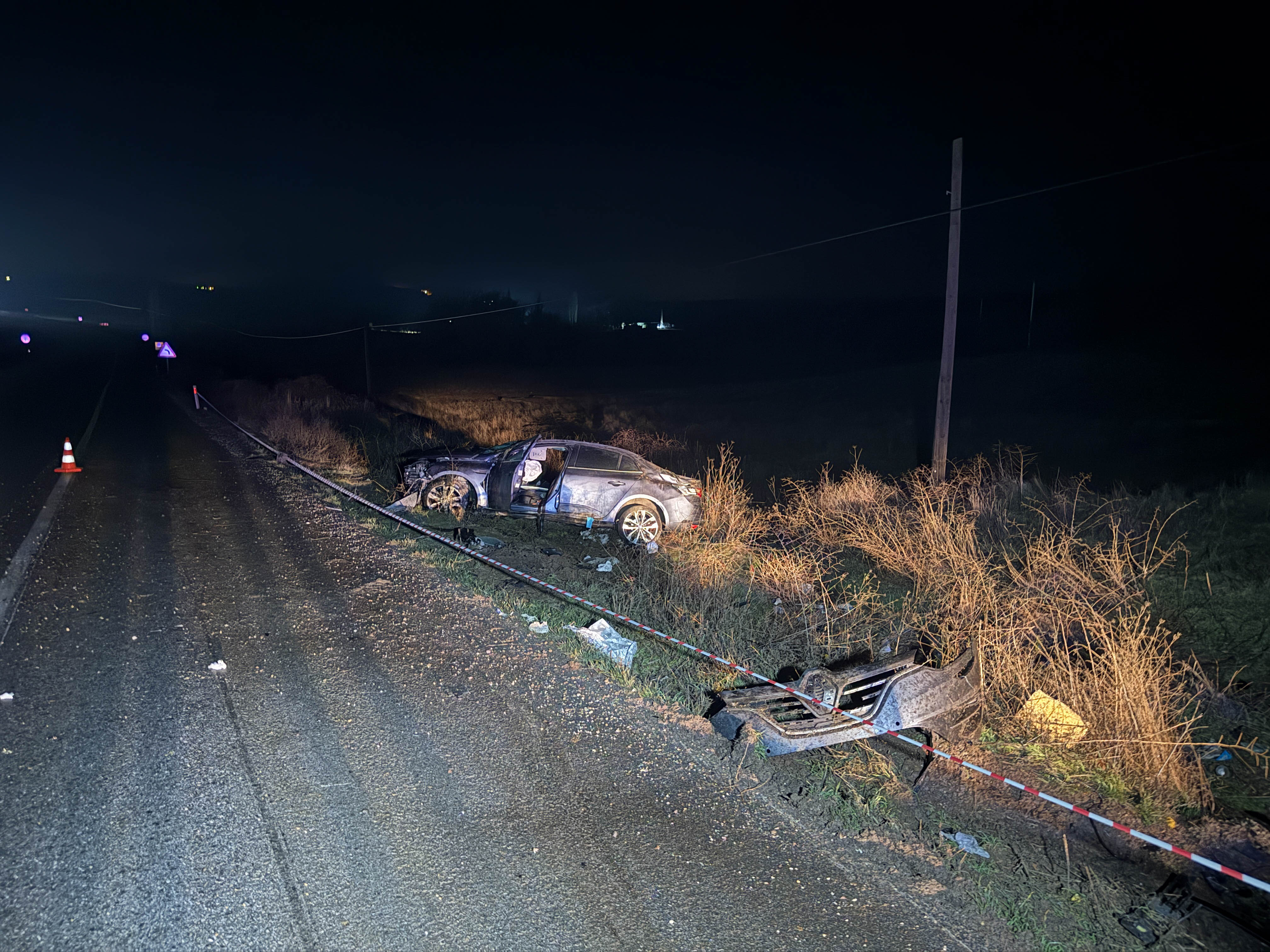 Uşak'ta Feci Kaza: Otomobil Şarampole Devrildi, 1 Ölü 3 Yaralı