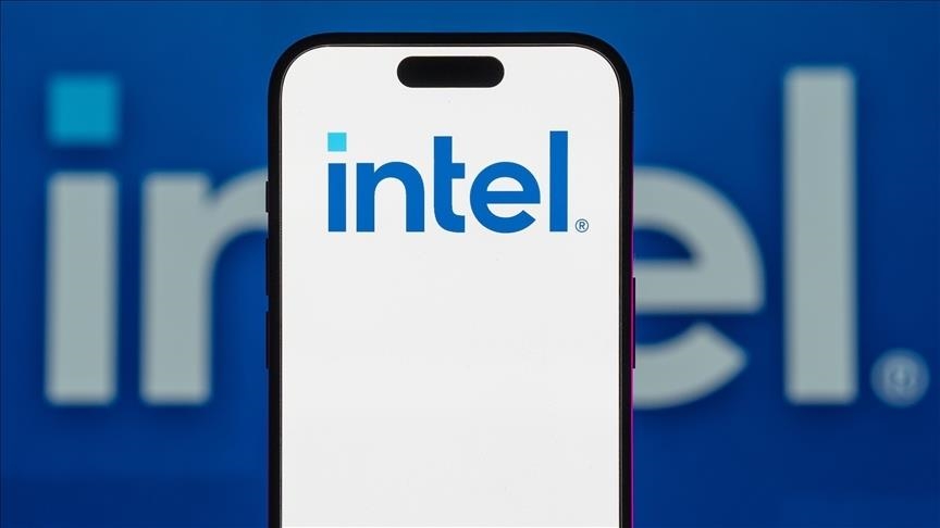 Intel Hisseleri Tedarik Sorunları Nedeniyle Yüzde 14 Değer Kaybetti