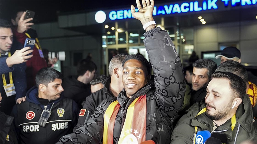 Yaser Asprilla, Galatasaray İçin İstanbul'a Geldi