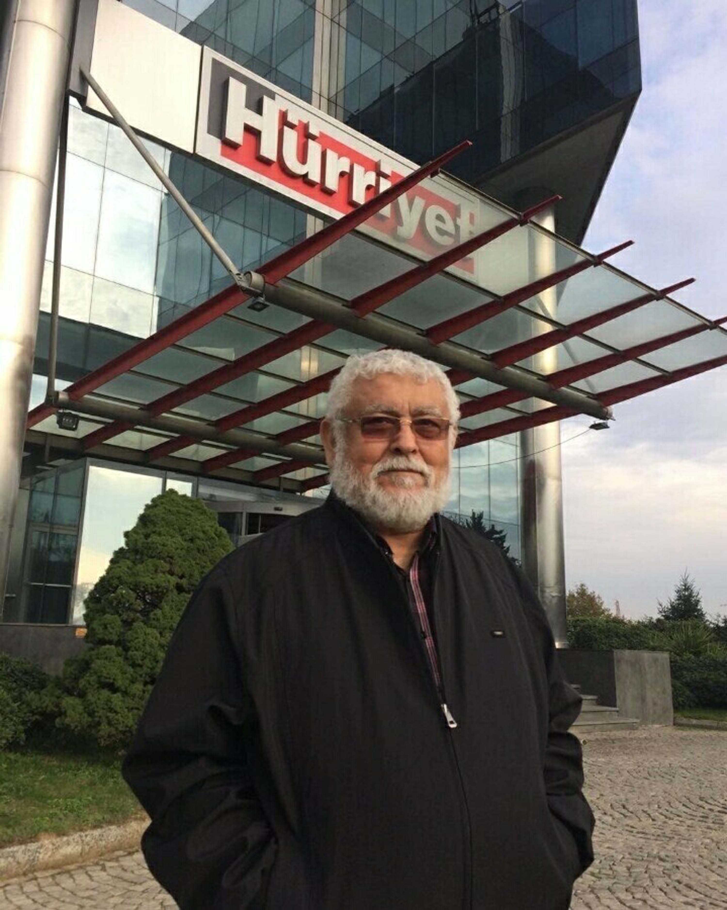 Didim'de Gazeteci Ahmet Reha Öz Evinde Ölü Bulundu