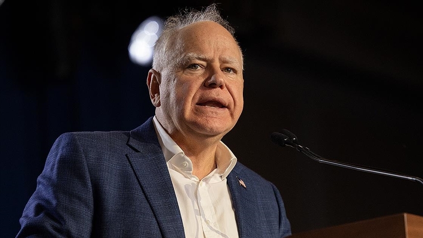 Minnesota Valisi Walz'den Trump'a sert çağrı: 3 bin federal görevli geri çekilsin
