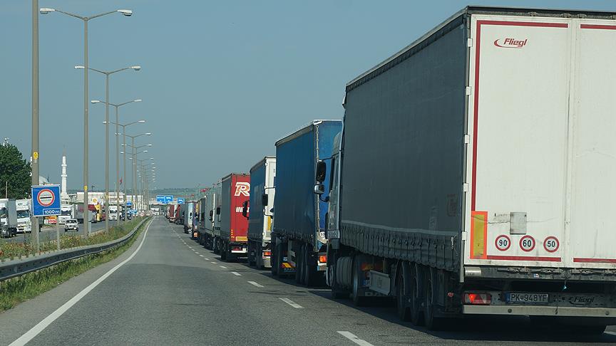 Balkan tır ve kamyon şoförlerinden AB EES sistemi protestosu!