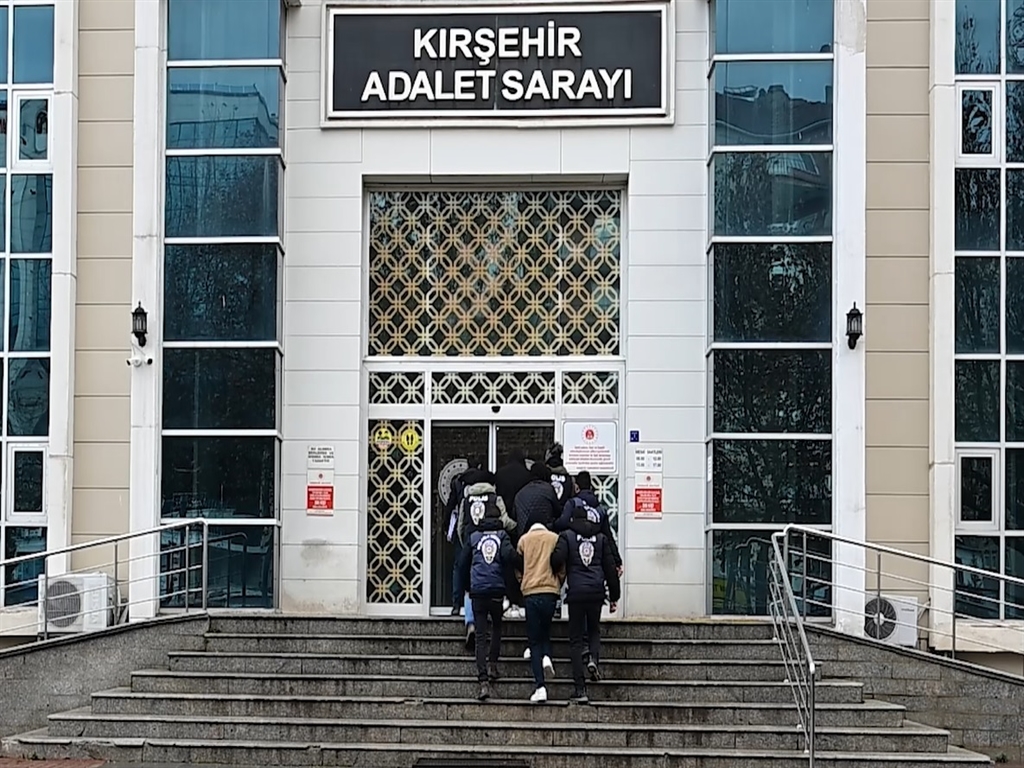 Kırşehir merkezli yasa dışı bahis operasyonunda 2 tutuklama