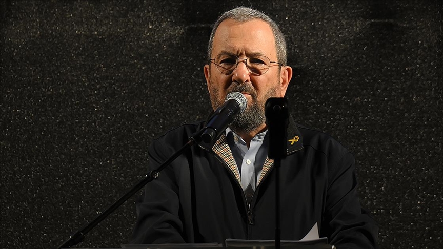 Eski İsrail Başbakanı Barak'ın Epstein'ın evinde kaldığı belgelendi